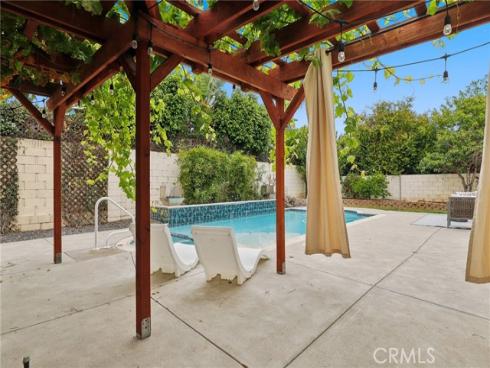 962 Begonia Avenue, Costa Mesa, CA