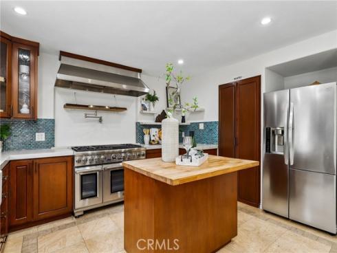 962 Begonia Avenue, Costa Mesa, CA