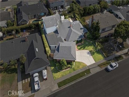 2037 S Capella Court, Costa Mesa, CA