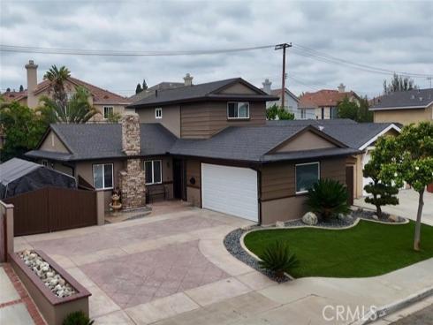 3075 Platte Drive, Costa Mesa, CA