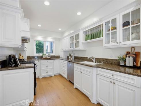 336 Tours Lane , Costa Mesa, CA