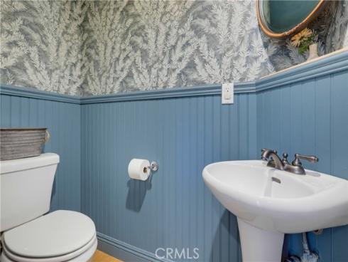 336 Tours Lane , Costa Mesa, CA