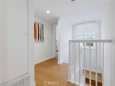 336 Tours Lane , Costa Mesa, CA