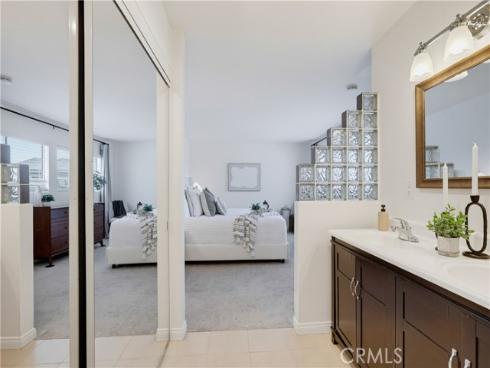 336 Tours Lane , Costa Mesa, CA