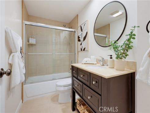 336 Tours Lane , Costa Mesa, CA