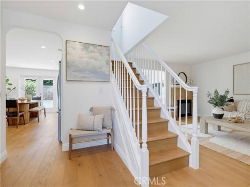 336 Tours Lane , Costa Mesa, CA