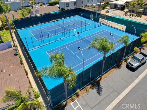 336 Tours Lane , Costa Mesa, CA