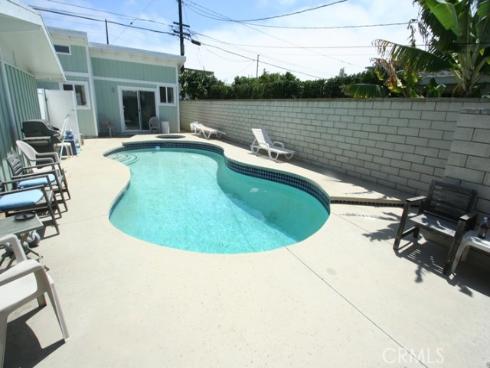 703 Center , Costa Mesa, CA