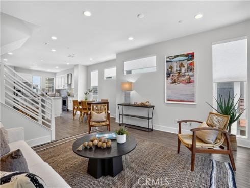 1678 Topanga , Costa Mesa, CA