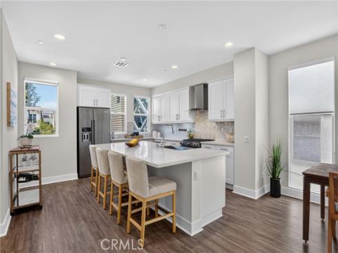 1678 Topanga , Costa Mesa, CA