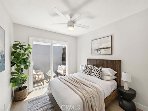 108  Danbury  , Costa Mesa, CA