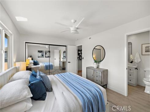 108  Danbury  , Costa Mesa, CA