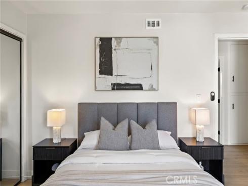 108  Danbury  , Costa Mesa, CA