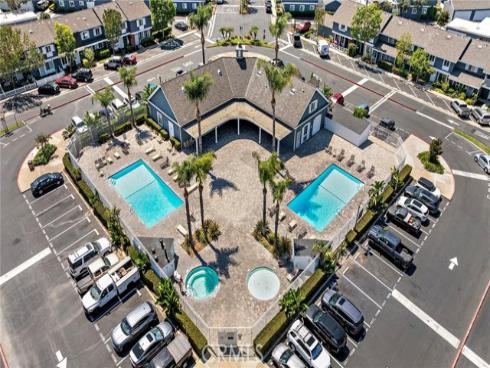 108  Danbury  , Costa Mesa, CA