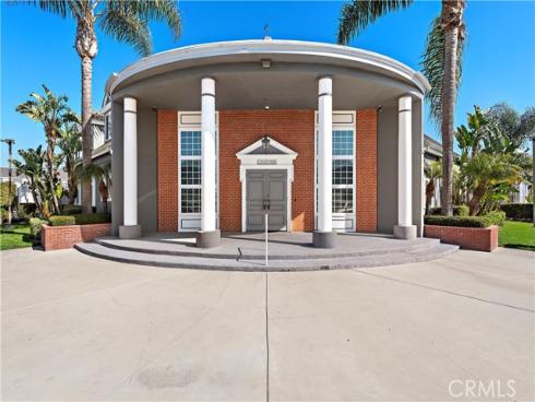 108  Danbury  , Costa Mesa, CA