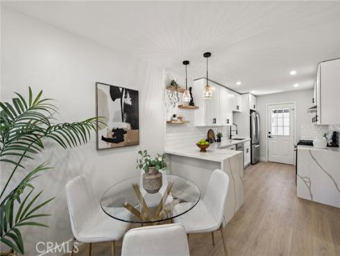108  Danbury  , Costa Mesa, CA