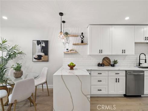 108  Danbury  , Costa Mesa, CA