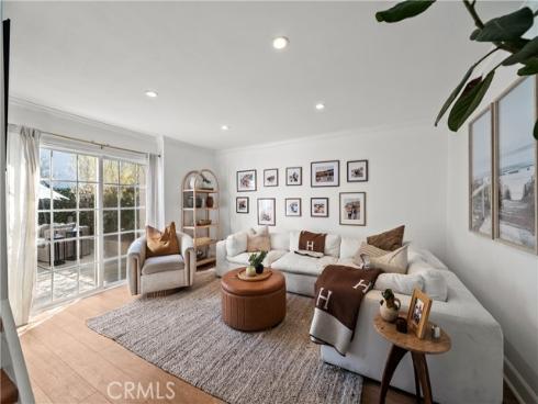 368 Genoa , Costa Mesa, CA