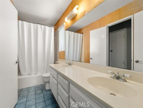 939 W 19th , Costa Mesa, CA