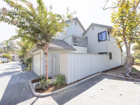 1095  Sea Terrace  , Costa Mesa, CA