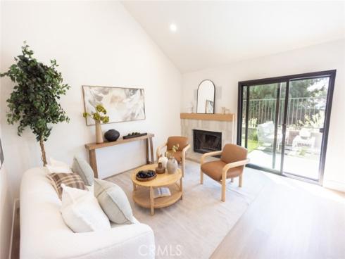 1095  Sea Terrace  , Costa Mesa, CA