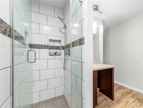 345 University F6 , Costa Mesa, CA