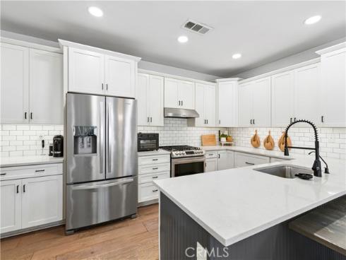 2534  Cornerstone   Lane, Costa Mesa, CA