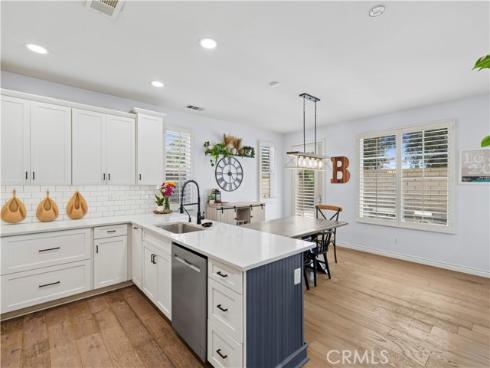 2534  Cornerstone   Lane, Costa Mesa, CA