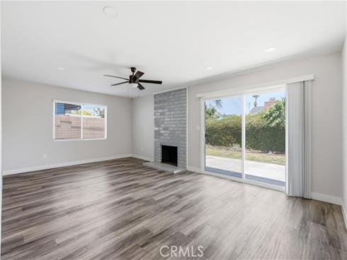 2964 Redwood , Costa Mesa, CA