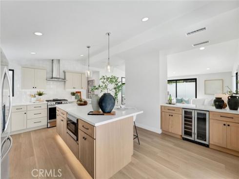 3064  Gibraltar  , Costa Mesa, CA