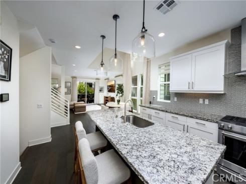 1675 Grand View , Costa Mesa, CA