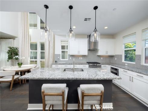 1675 Grand View , Costa Mesa, CA