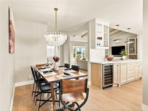 226  Santa Isabel Ave  , Costa Mesa, CA