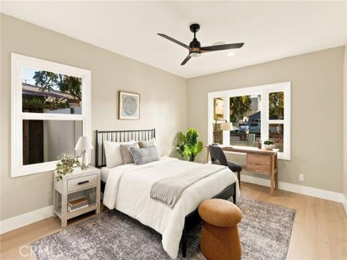 226  Santa Isabel Ave  , Costa Mesa, CA