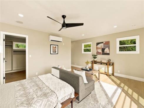 226  Santa Isabel Ave  , Costa Mesa, CA