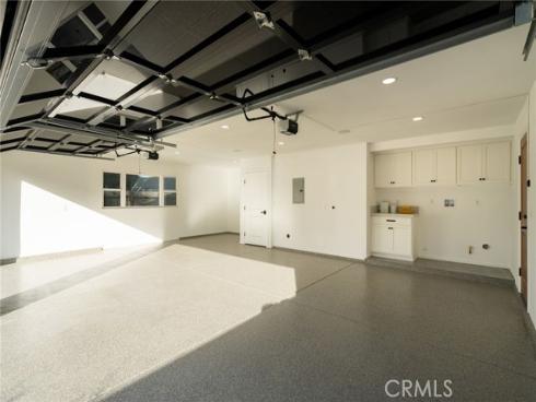 226  Santa Isabel Ave  , Costa Mesa, CA