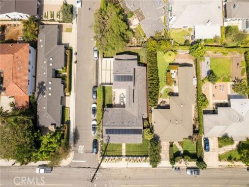 226  Santa Isabel Ave  , Costa Mesa, CA