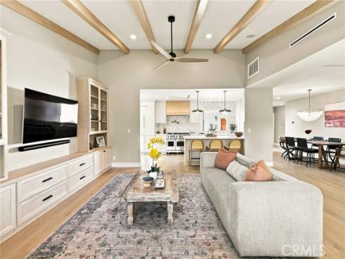 226  Santa Isabel Ave  , Costa Mesa, CA