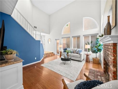 208 Calabria Court, Costa Mesa, CA