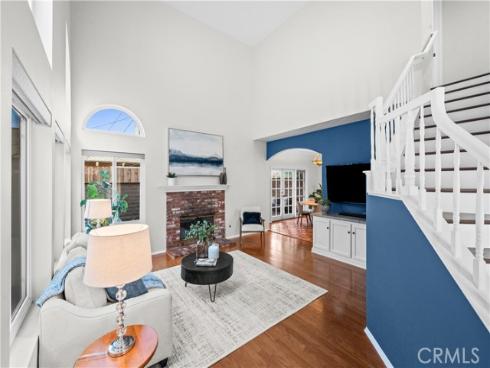 208 Calabria Court, Costa Mesa, CA