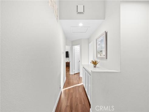 208 Calabria Court, Costa Mesa, CA