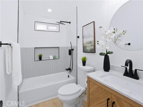 2225 Maple , Costa Mesa, CA