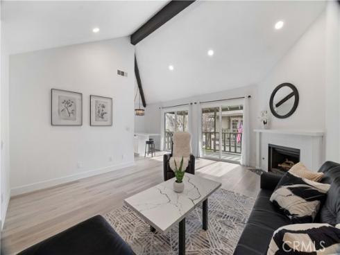 2231  Pacific  A1 , Costa Mesa, CA
