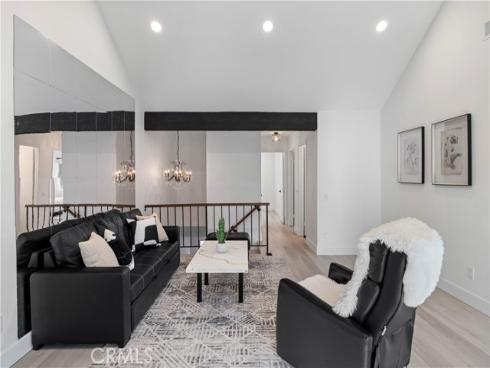 2231  Pacific  A1 , Costa Mesa, CA