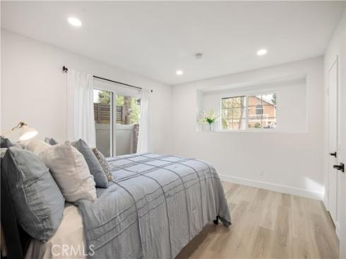 2231  Pacific  A1 , Costa Mesa, CA