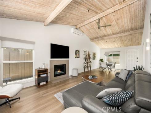 2175 Pacific Avenue D6 , Costa Mesa, CA