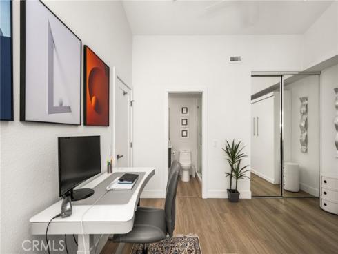 2175 Pacific Avenue D6 , Costa Mesa, CA