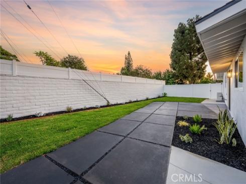 245 Tulane , Costa Mesa, CA
