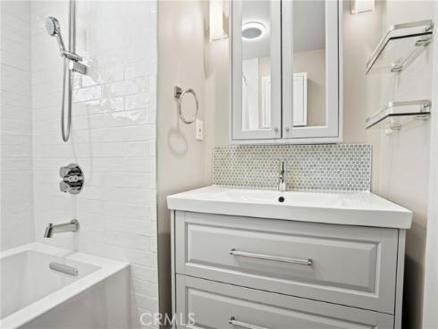 1430 Shamrock , Costa Mesa, CA