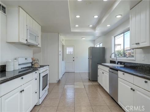 3062 Johnson Avenue, Costa Mesa, CA